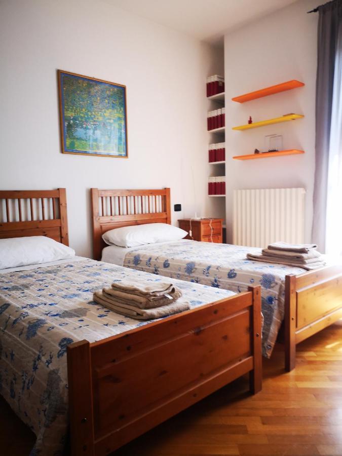 Suite Travel Home Modena Kültér fotó